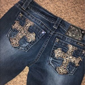 Miss Me Skinny Jeans, beautiful condition!